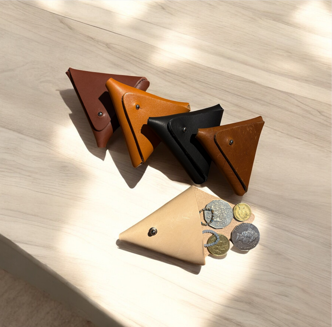 Triangle Leather Organiser - coin purse