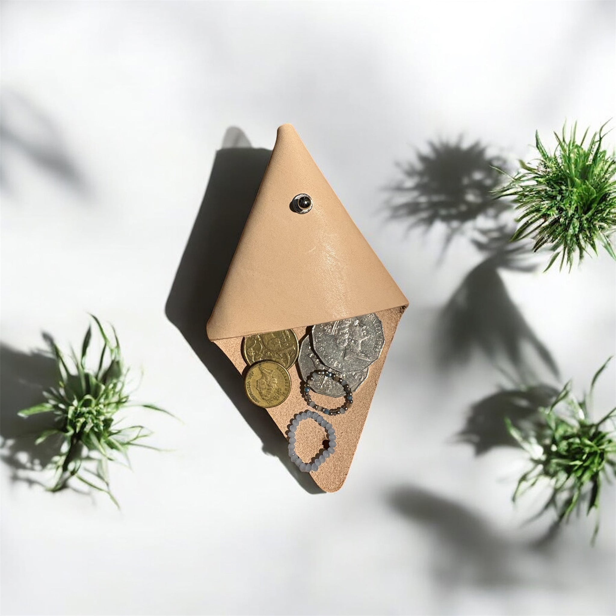 Triangle Leather Organiser - coin purse