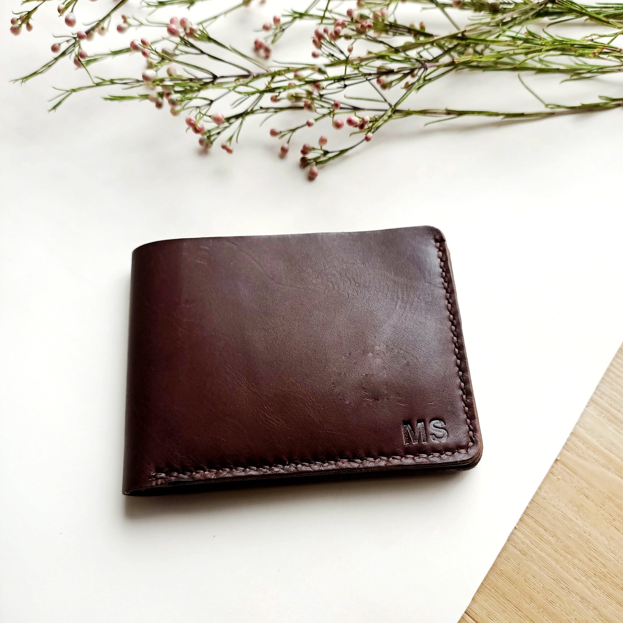 Slim Bi-Fold Wallet l Dark Brown