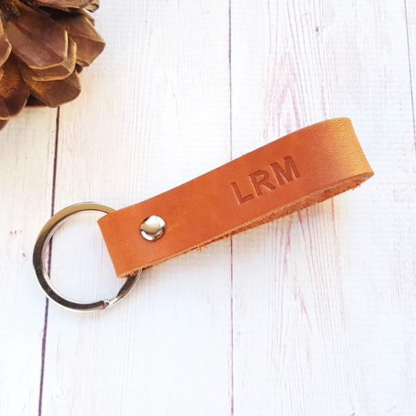 Custom Leather Keychain - Personalized Leather Keyring -  Monogrammed Key Fob - 3rd Anniversary Gift - Gift for Him Men Boyfriend Husband