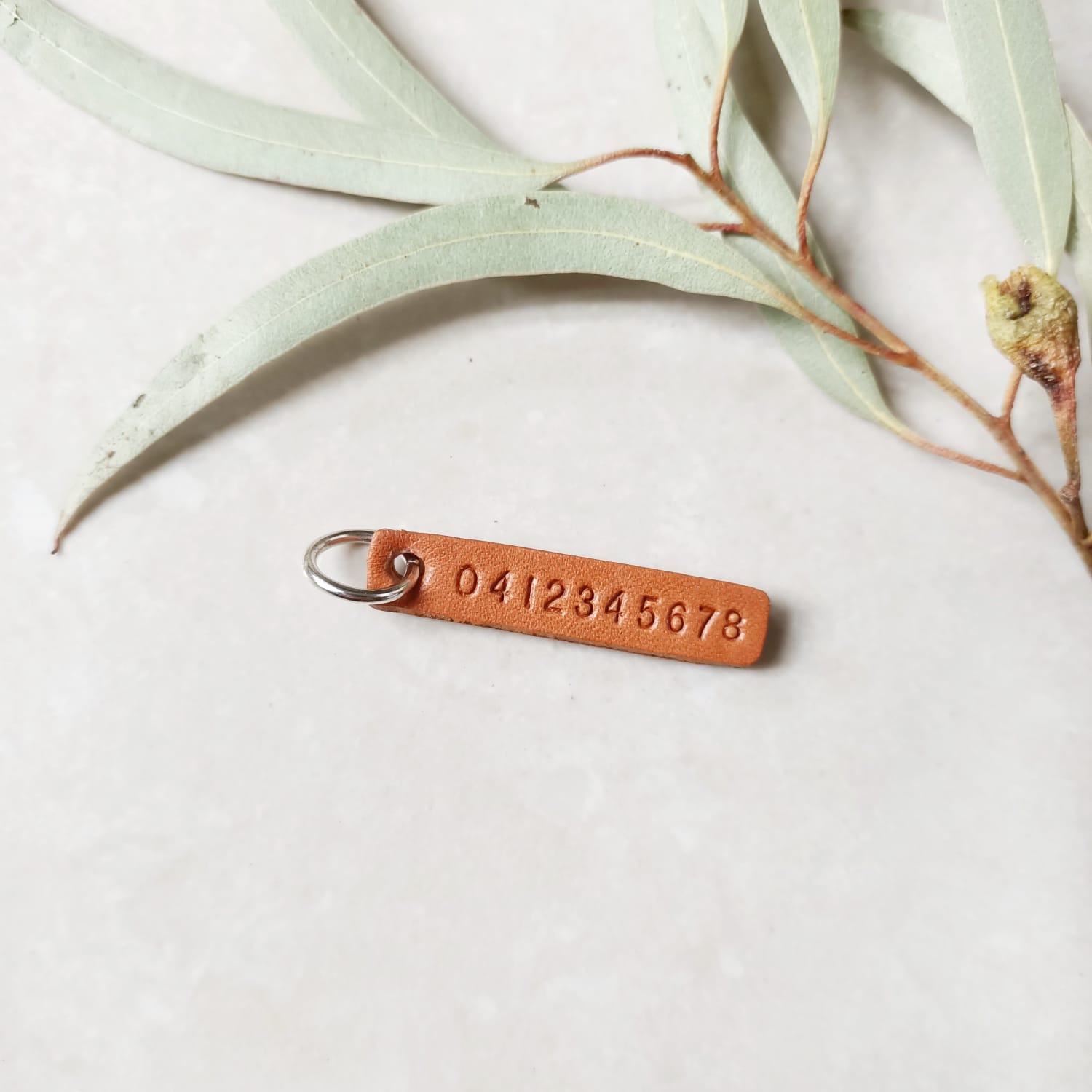 Vertical Leather Tag